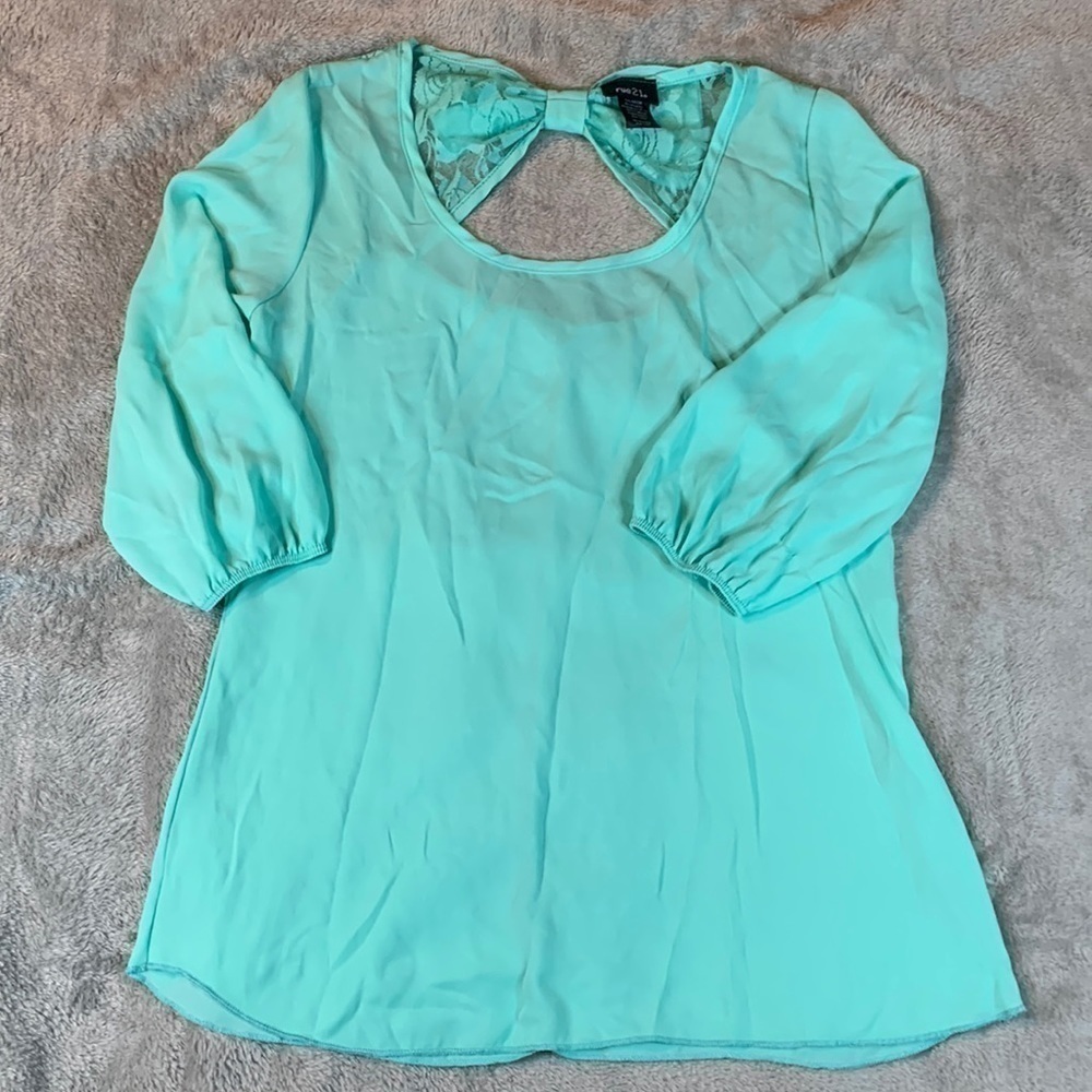 Rue21 Three Quarter Length Sleeve Shirt